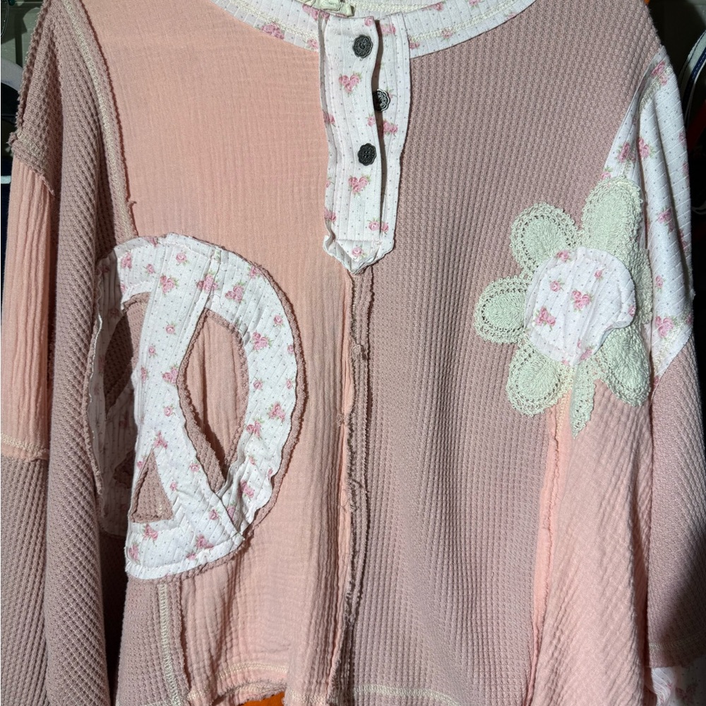 POL Soft Pink Patchwork Floral Button Front Top N… - image 2
